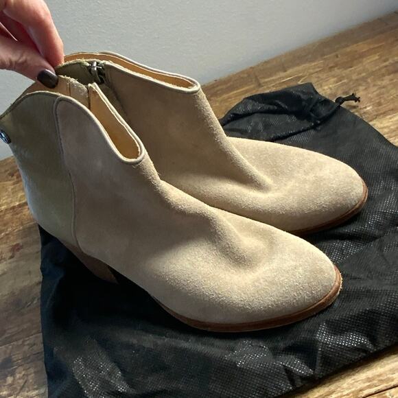 Koolaburra Suede/leather Booties size Euro‎ 39 - Picture 1 of 9